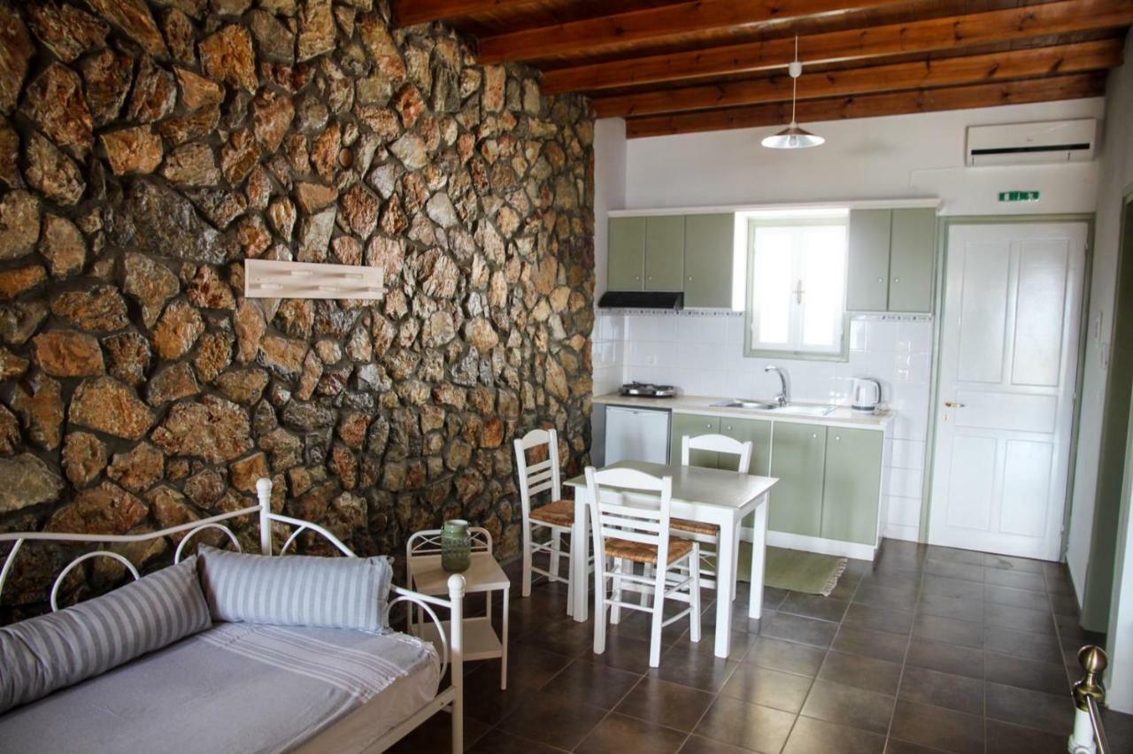 Vareladiko Studios Алинда Экстерьер фото